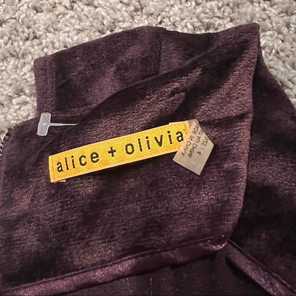 Alice + Olivia Velvet Dress - Picture 5 of 12
